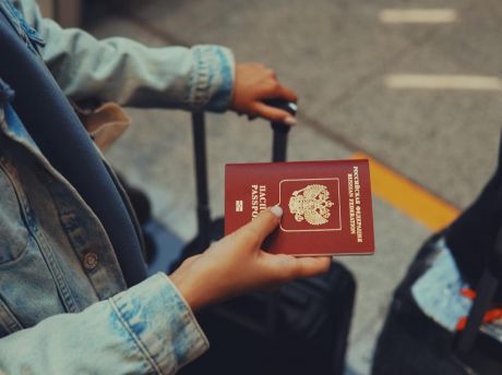 Шенгенская виза подорожает: какие последствия прогнозируют туроператоры