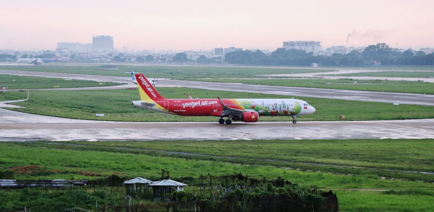 Вьетнам расширяет авиасообщение с Казахстаном