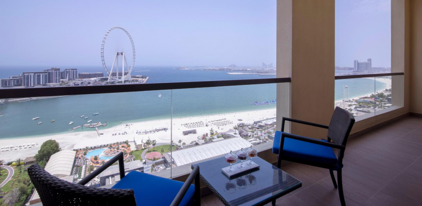 Amwaj Rotana Jumeirah Beach 5* Dubai: обновленный рай для семейных туристов