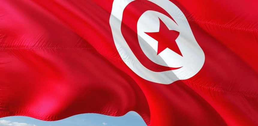 Тунис снял последние ковидные ограничения при въезде