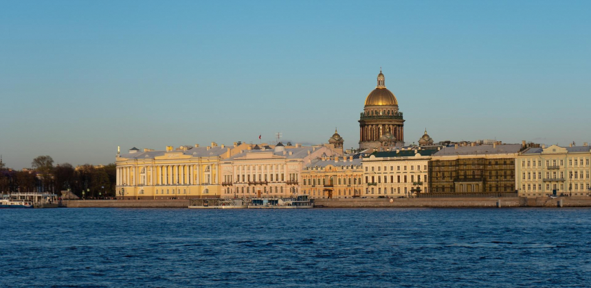 Власти готовятся запустить электронные визы с 1 июля