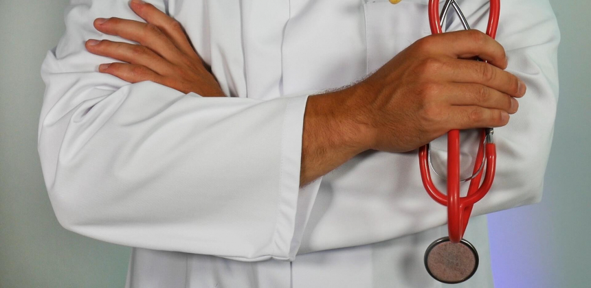 Четверо российских туристов пока не вылетели из Антальи после ДТП