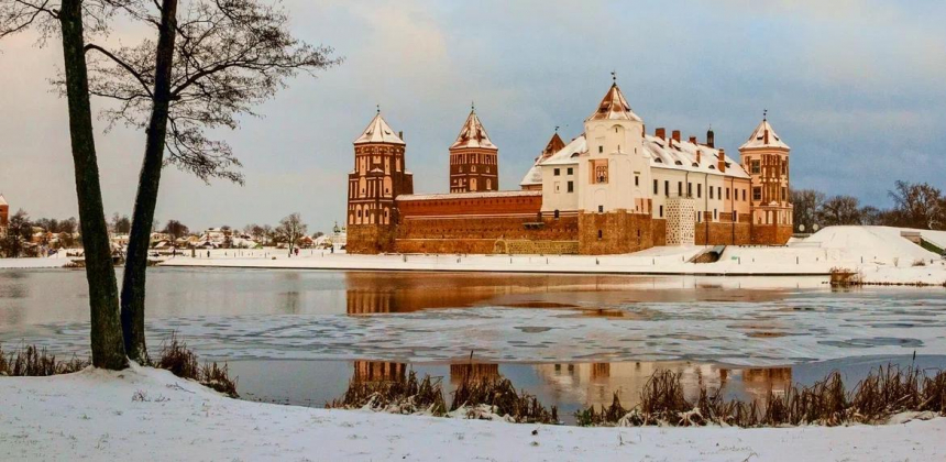 Топ-5 мест Беларуси: от замков и парковых ансамблей до финских пейзажей