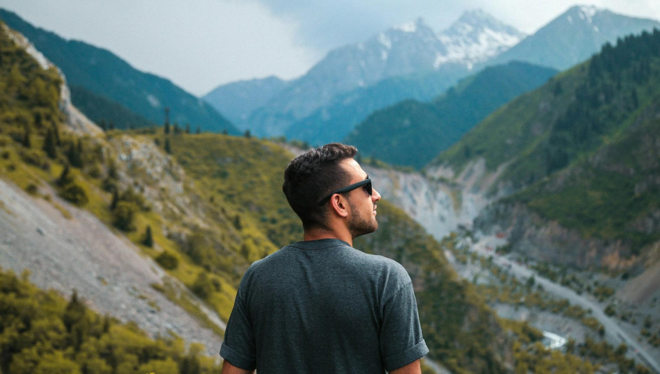 В Казахстане ввели визу Neo Nomad для «современных кочевников»