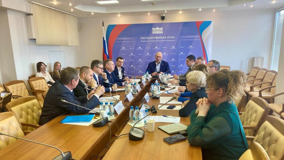 Минэк может разрешить туроператорам снизить взносы в Резервный фонд до 1 рубля