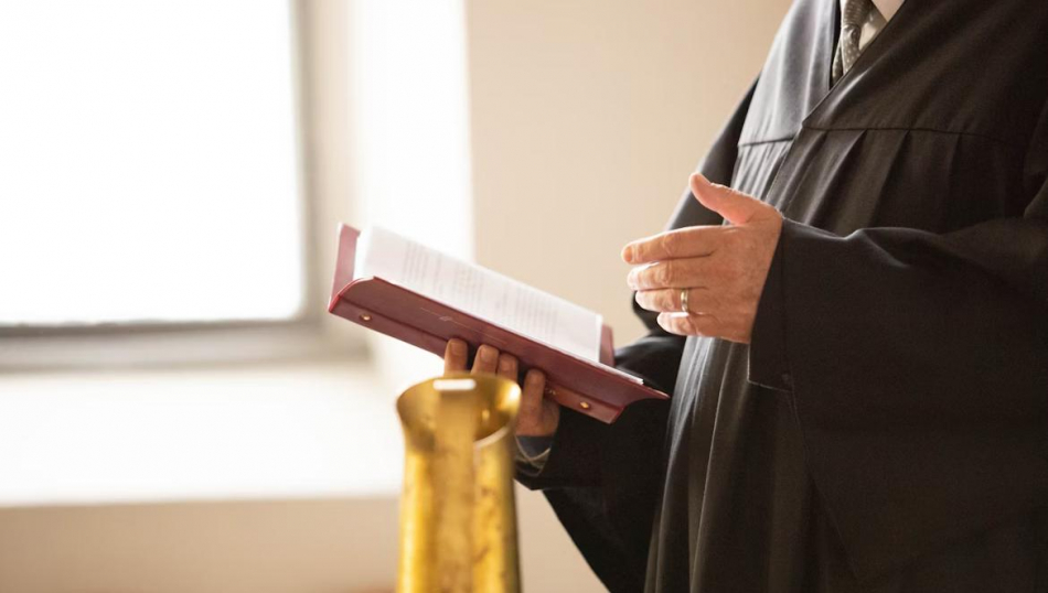 Вымогателям прикроют возможность отсуживать у турфирм сотни тысяч за фото?