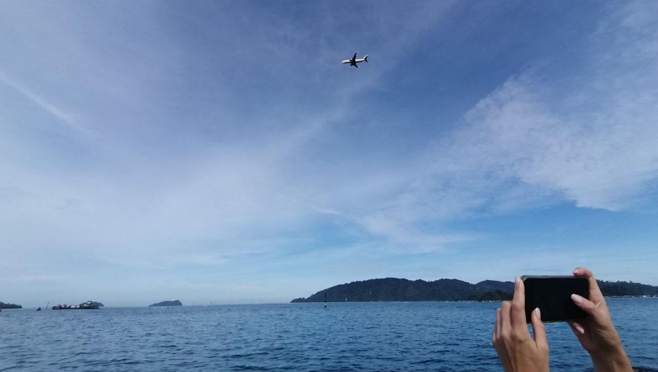 «Короткая» стыковка длиной 12 часов: что нужно знать о перелетах в Азию