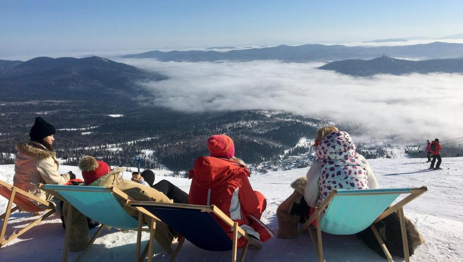 На курорте «Шерегеш» сильные снегопады: какова ситуация с туристами?