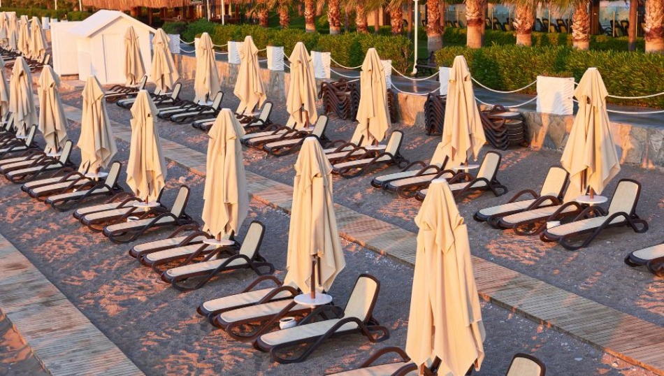 Отели в Турции закрываются и продаются из-за экономических трудностей