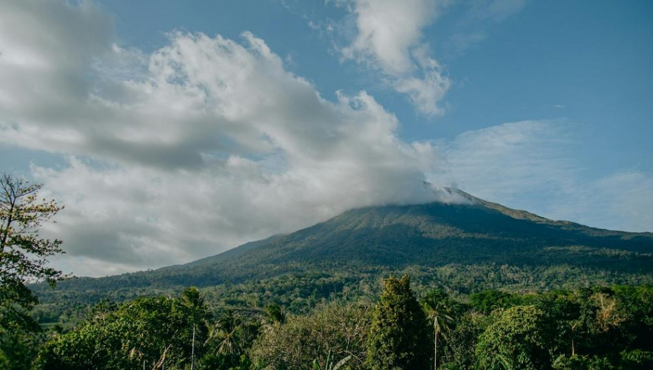 На Филиппинах произошло извержение вулкана