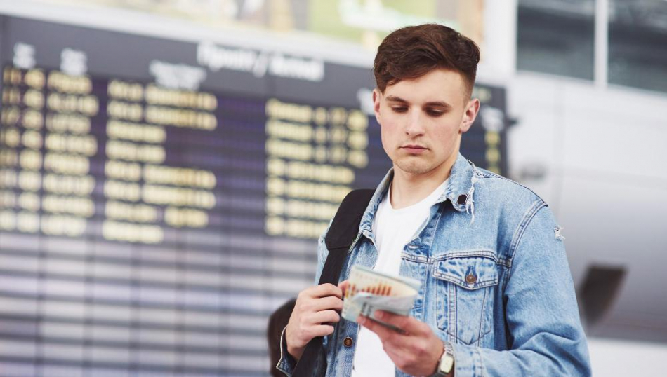 AZUR air отменяет часть рейсов в Таиланд и Вьетнам