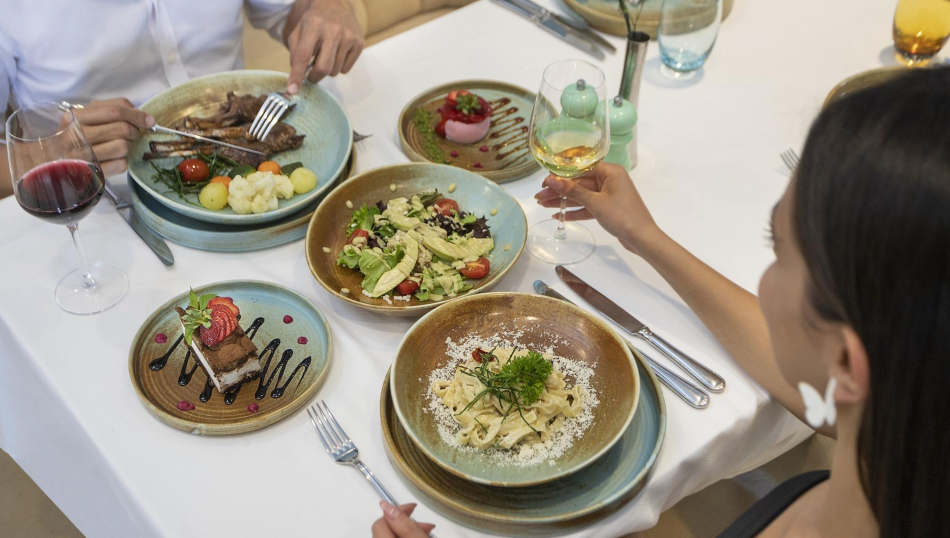 «Всё включено» с новыми вкусами: как сеть отелей Sherwood в Турции изменила питание к сезону 2026