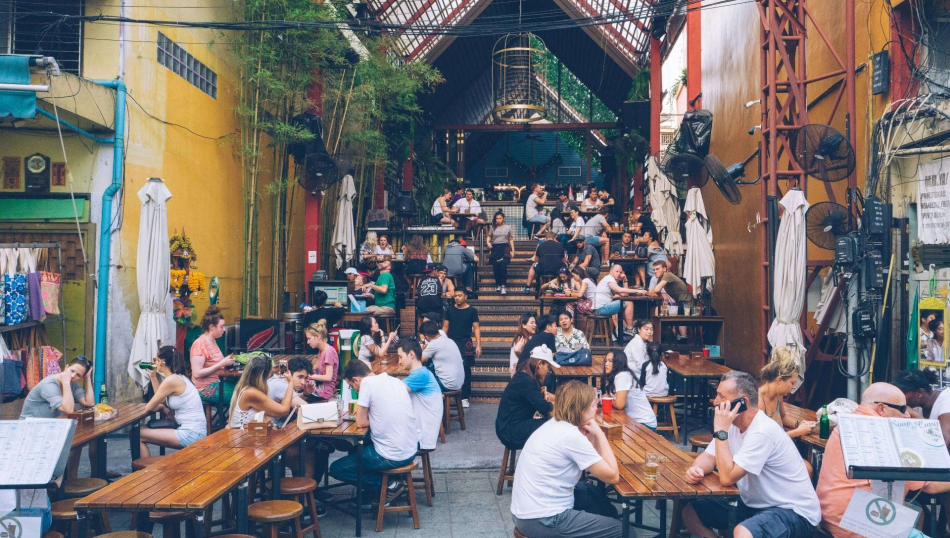 В Таиланде больше не действует многолетний запрет на продажу алкоголя днем