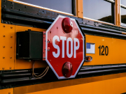 Туроператоров штрафуют из-за некорректных формулировок правил перевозки детей