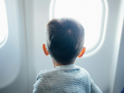Как теперь летать с детьми за границу: правила и документы