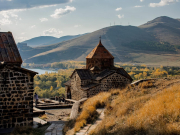 Туристические показатели в Армении за последний год значительно снизились, а стоимость услуг возросла