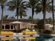 В Space Travel рассказали о пяти спецпредложениях лета премиальных отелей Мальдив и ОАЭ