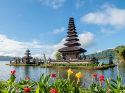 Спрос на Бали вырос, а цены снизились из-за падения курса рупии