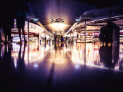 Туристы теперь могут расплатиться рублями в дьюти-фри аэропорта Дубая