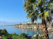 Анталья продолжает зависеть от российского рынка