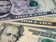 Доллар ниже ста: ждать ли туристам укрепления рубля
