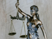 Туроператора признали виновным в том, что турист опоздал на рейс