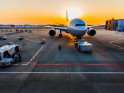 В апреле часть рейсов в Дубай перенесут в Шарджу