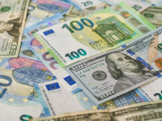 Курс доллара падает, а цены на туры — нет