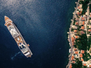 Черногория будет вынуждена ввести визы для российских туристов