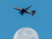 Utair увеличит количество прямых рейсов из Сургута в Баку