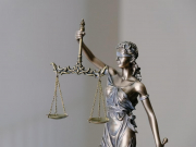 Две «Родины»: дорогой отель и скромный пансионат не поделили название