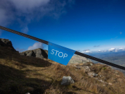 Турфирмам рекомендовано приостановить продажи туров в Израиль и Иран