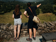 Экскурсии дорожают, а гидов не хватает: бизнес обсудит с властями выходы из ситуации