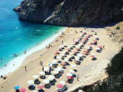 Туроператор назвал причину снижения цен в Турции этим летом