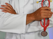 СМИ: в бассейне отеля в Анапе дети отравились хлором