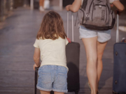 Могут ли ребенка не выпустить за границу из-за долгов родителей?