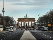 Еще одна страна ЕС закрывает въезд россиянам с пятилетними загранпаспортами