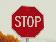 Погасить долг — не значит улететь: почему запрет на выезд может сохраняться