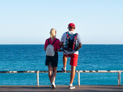 Крупный туроператор: чаще всего туристы бронируют туры за рубеж в турагентствах