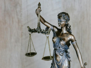 Туристы с ноября не могут получить компенсацию за задержанный на 40 часов рейс