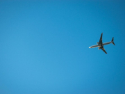 Самолет Azur Air, летевший с Пхукета, экстренно сел в Китае