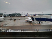 После экстренной посадки у AZUR air — задержки рейсов