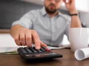 В Госдуме пообещали скорое снижение НДС