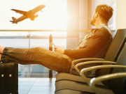 Рейс Azur Air из Красноярска во Вьетнам задержан на неопределенное время