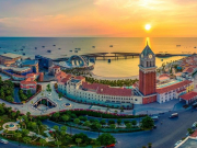 Туристы сутки не могут вылететь из Красноярска во Вьетнам