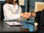 Брать плату за подбор тура незаконно? Инструкция для турагентов