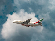 Авиакомпании вывозят транзитных пассажиров через Ближний Восток, но не все и не всех