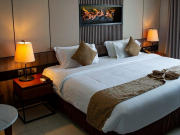 Отели стали чаще уходить с рынка: спрос и цены снижаются