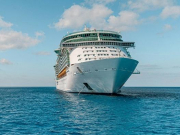 Компания Aroya Cruises отменила часть круизов