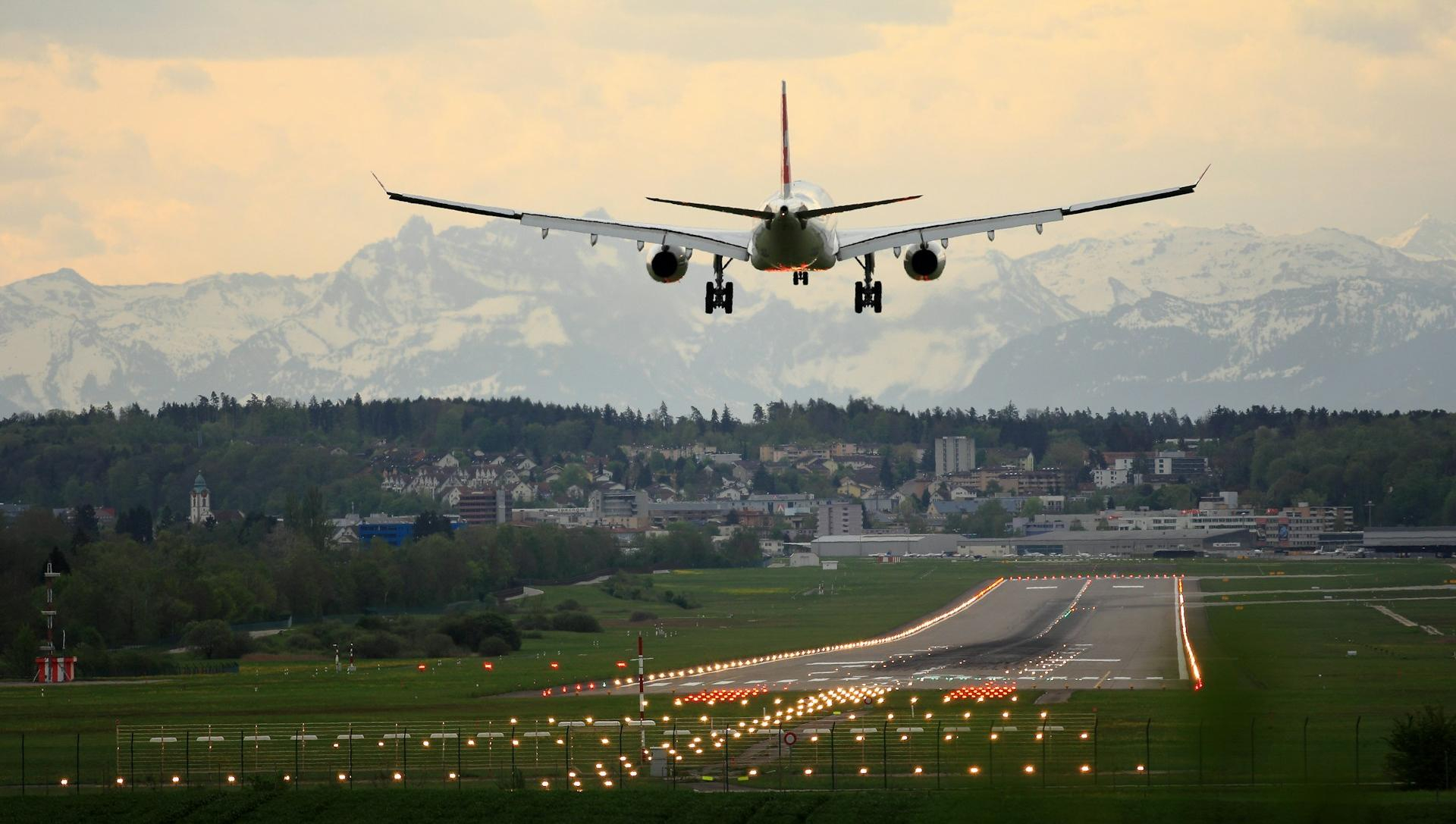 Авиакомпаниям запустят цифровой мониторинг для предотвращения катастроф